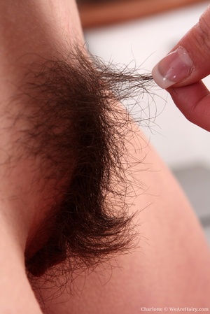Hairy nude. Try and sneak a peak through - XXX Dessert - Picture 9