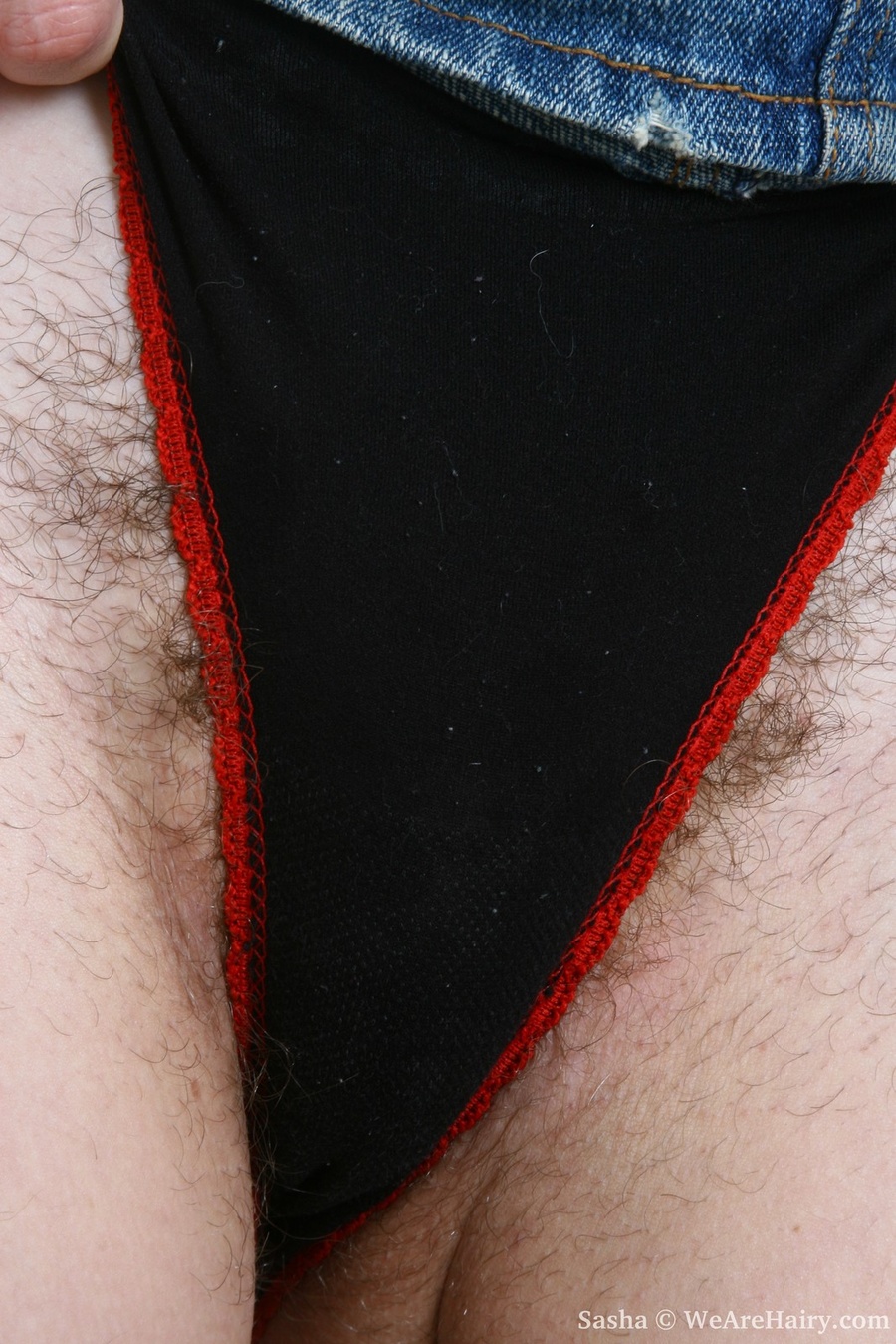 Xxx young. Take a sneak-peek up Sasha's ski - XXX Dessert - Picture 4