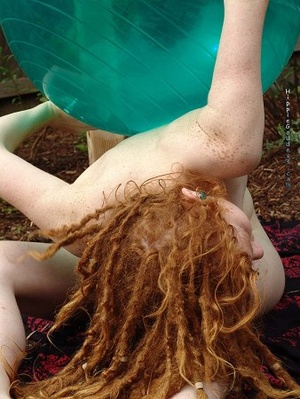 Hairy snatch. Red haired hippie girl pla - Picture 14