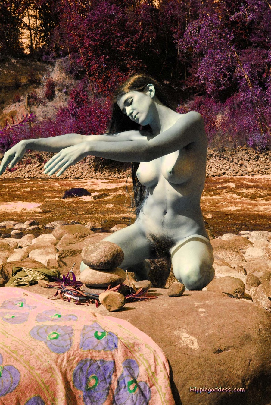 The erotic. Incredible hirsute Alexia has l - XXX Dessert - Picture 3