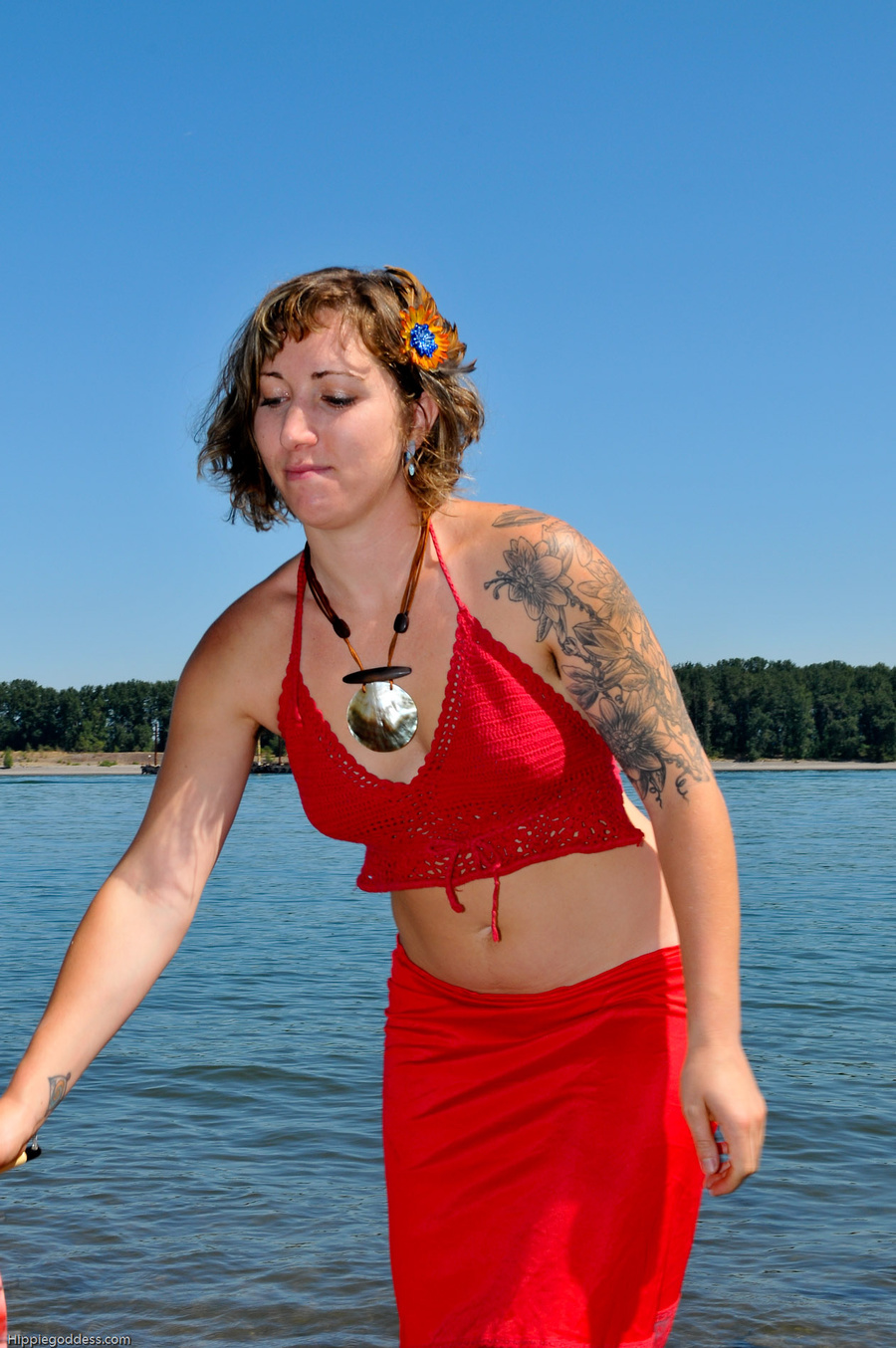 Hairy snatch. Beautiful, young, modern godd - XXX Dessert - Picture 1