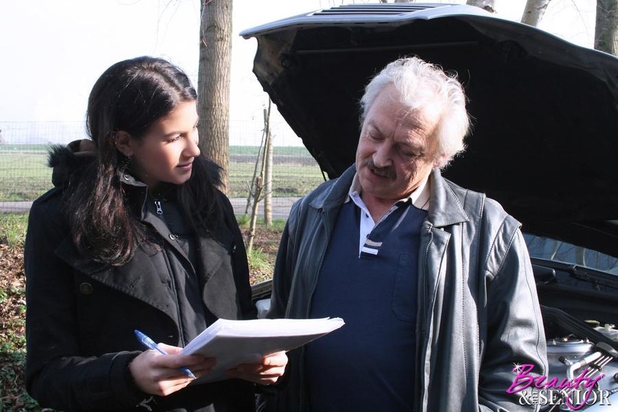 Young 18 teen girls. Experienced erect cock - XXX Dessert - Picture 3