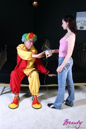 300px x 450px - Teen porn girls. Retired depressed clown gets fucked by ...