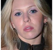 Submissive wives get all tied up