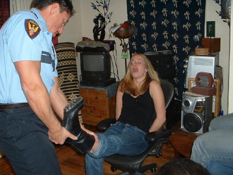 Gorgeous amateur bound wives - Unique Bondage - Pic 9