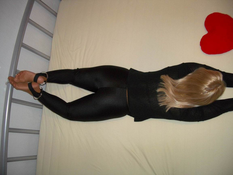 Real amateurs making kinky porn with pain, - Unique Bondage - Pic 6