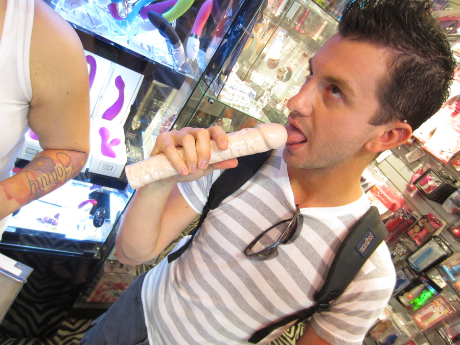 Bondaged homo boy gets his hard pecker suck - XXX Dessert - Picture 3