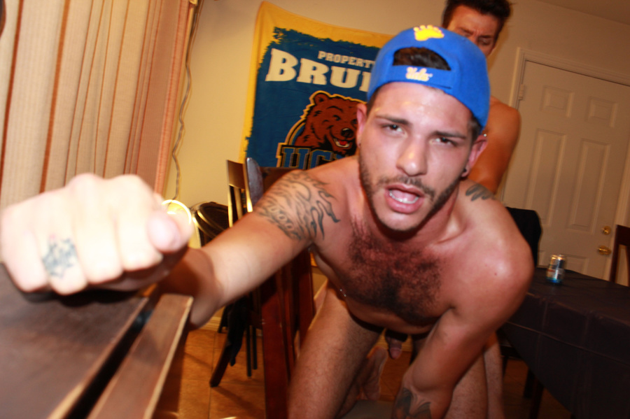 Sex hungry gay stud sucking and riding hard - XXX Dessert - Picture 2