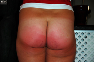 Paddle spanking of the big sexy wife. Ta - Picture 10