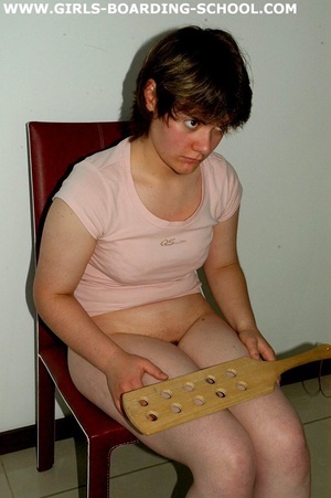 Full grown women accepts a good spanking - Picture 4