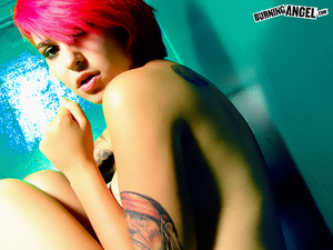 Punk redhead strips and spreads - Picture 13