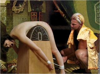 Sado comic. Slaves haven't enough time to learn obedience their Masters!