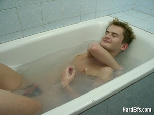 Totally nude twink wanking his hard pecker in the bath tub. Tags: Gay cum, men dick, gay porn. - Picture 8