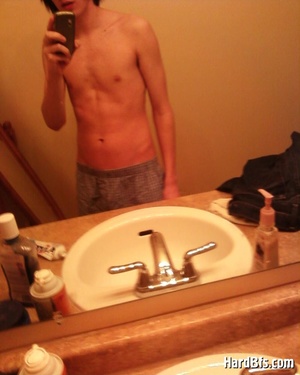 Slim shaped young twink boy making hot xxx selfshot pics. Tags: Naked gay, men erotica. - XXXonXXX - Pic 10