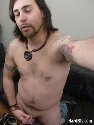 Long haired gay stud making selfshot pics while undressing. Tags: Homosexual porn, naked men. - Picture 12