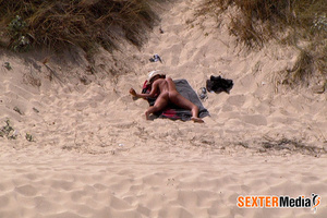 Sexy shaped beach babe seduced by strang - XXX Dessert - Picture 19