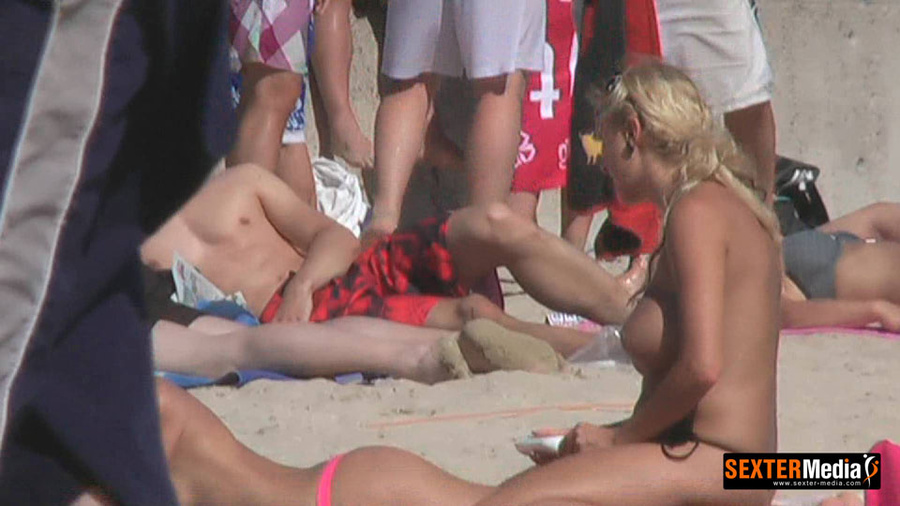 Reality hot pics of two girlfriends kissing - XXX Dessert - Picture 20