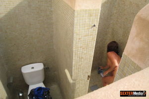 Amazing xxx pics of showering amateur gi - Picture 10