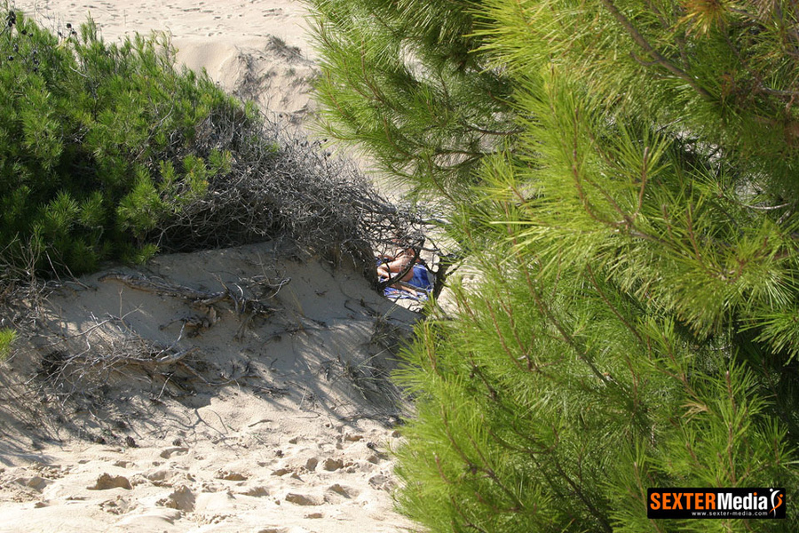 Xxx voyeur pics of sexy shaped bimbo sunbat - XXX Dessert - Picture 17