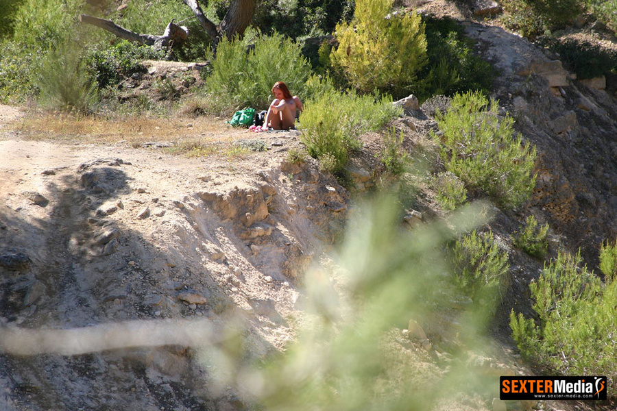 Busty sexy shaped brunette taking off her s - XXX Dessert - Picture 7