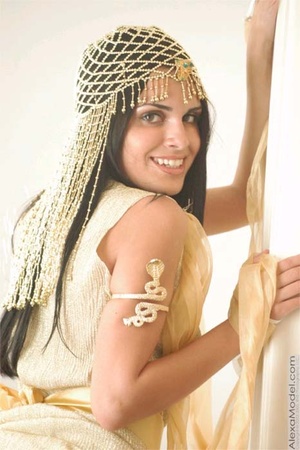 Sologirl Alexa Model As Indian Babe Show - Picture 7