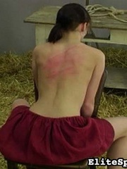 Her reddened back leaves no doubt that she - Unique Bondage - Pic 11
