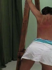 The red stripes on her back are testament to - Unique Bondage - Pic 13