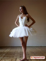 Sexy ballerina slowly takes off her - Picture 1