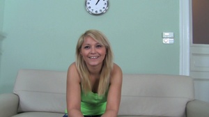 Reality xxx pics of amateur blonde babe  - Picture 2