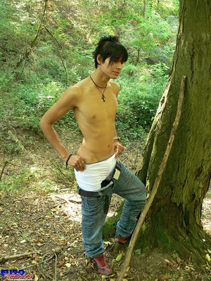 One of those sleeken gay men posing in the open air! - XXXonXXX - Pic 16