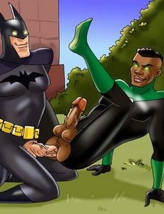 Batman feeding his Gay Cartoons clients and - Cartoon Sex - Picture 2
