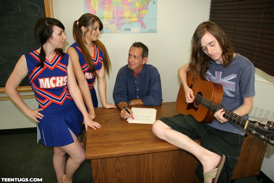 Two teen cheerleaders satisfying their teac - XXX Dessert - Picture 2