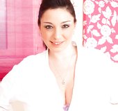 British wet pussy solo