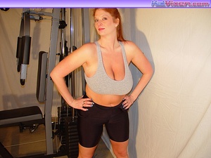 Mature females. Busty Babe Works Out. - Picture 2