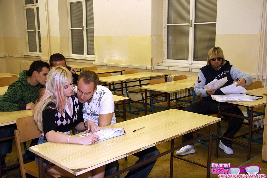 Sexparty. Hot and very sexy teen schoolgirl - XXX Dessert - Picture 1