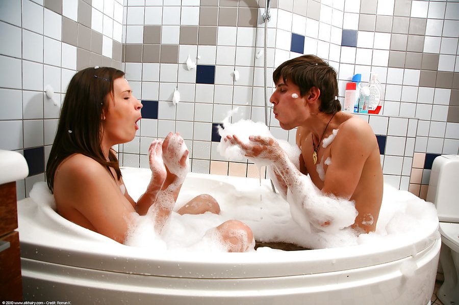 Wet first blowjob amateur - XXX Dessert - Picture 3