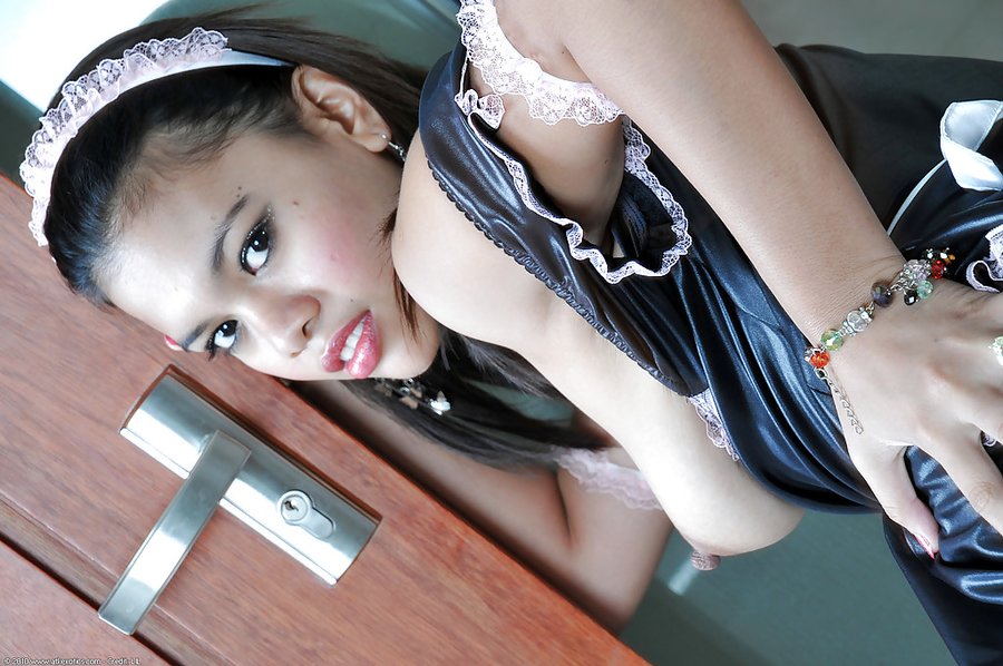 Amateur ass latina maid - XXX Dessert - Picture 6