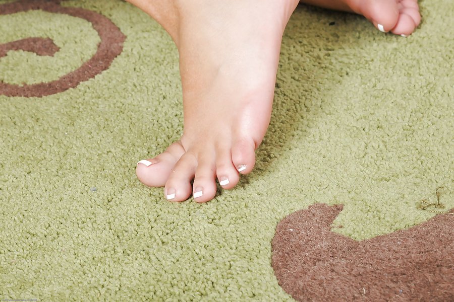 Beautiful big tits pierced nipples - XXX Dessert - Picture 9