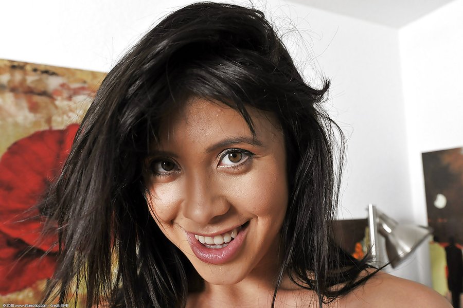 Latina erotic striptease - XXX Dessert - Picture 13