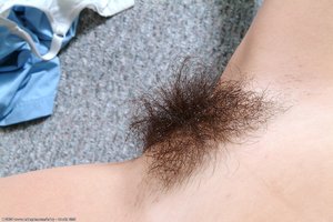 Unshaved hairy latina pussy - Picture 7
