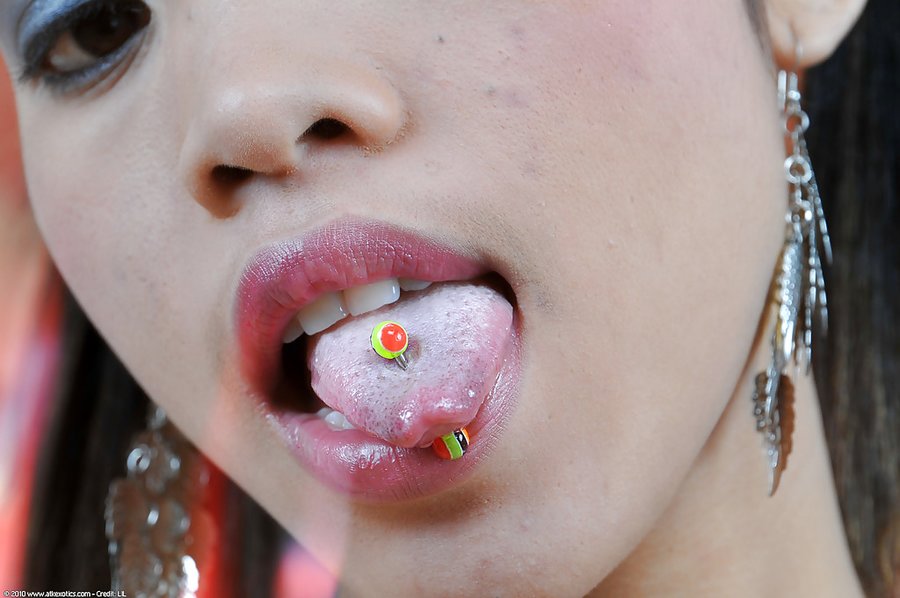 Petite amateur maid - XXXonXXX - Pic 15