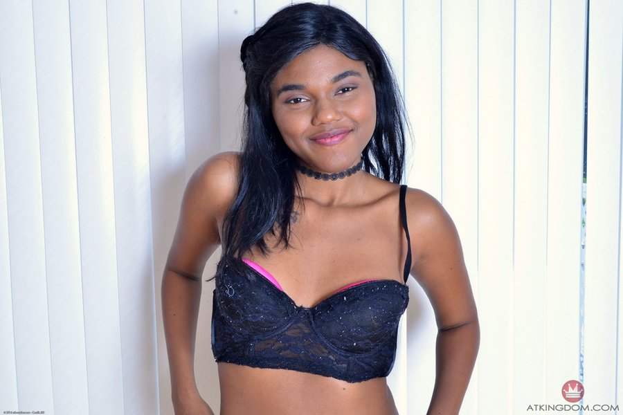 American cute beautiful pussy - XXXonXXX - Pic 1