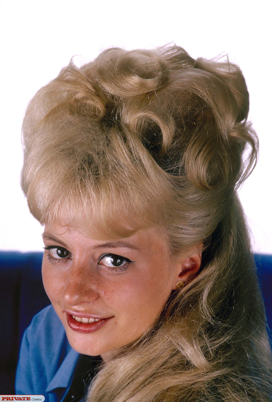 Retro xxx porn. Three seventies hotties sho - XXX Dessert - Picture 11