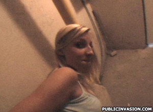 Teen porn. Sexy blond girl. - Picture 14