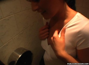 Sex public. 16 pics of a meeting turning - XXX Dessert - Picture 8