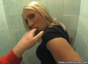 Xxx young. Public bathroom wild sex. - Picture 14