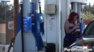 Public porn. Stupid girl gets sharked on - Picture 16