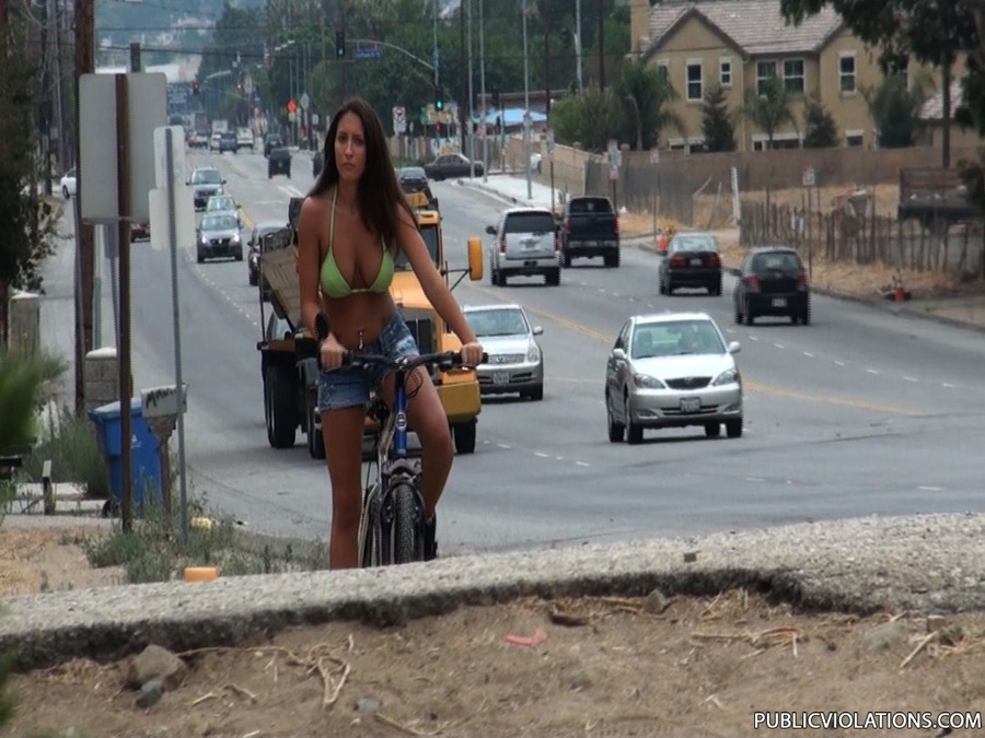 Outdoor sex. Stupid gets gets sharked off h - XXX Dessert - Picture 8