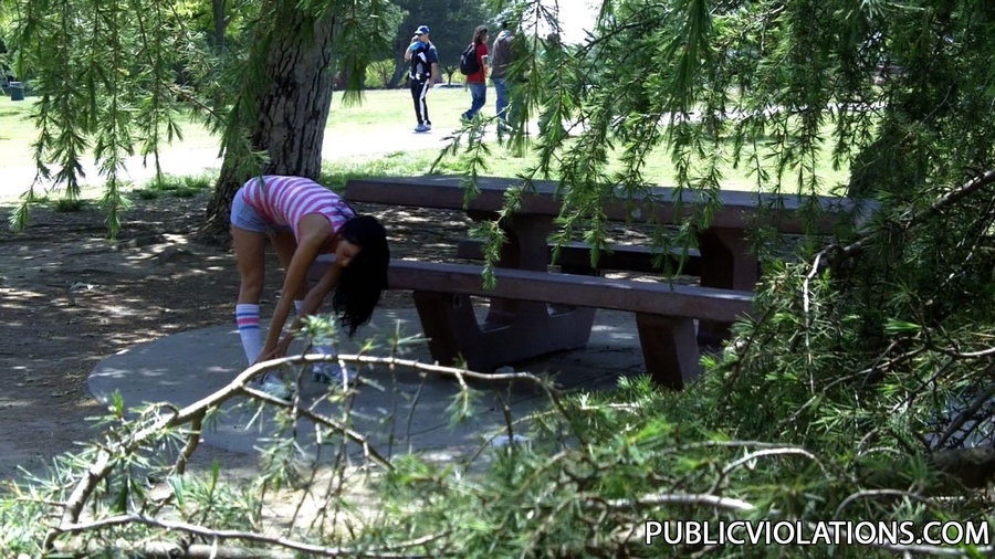 Spy voyeur. Watch For Cum Blasting. - XXX Dessert - Picture 9