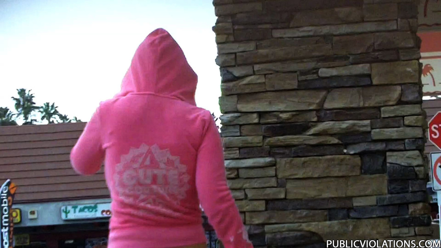 Outdoor nudity. Dumb girl getting jizzed on - XXX Dessert - Picture 14
